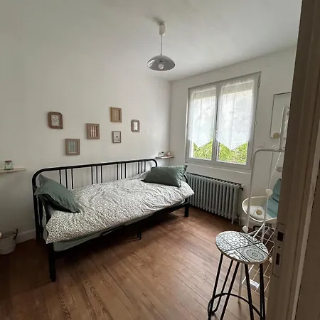 Hébergement de vacances Maison Sur Les Hauteurs De Vichy